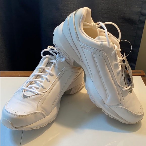 reebok walking shoes price